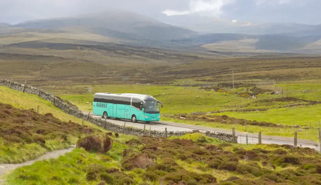Barnes coach in hills